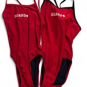 Set of 2 lifeguard swimsuits